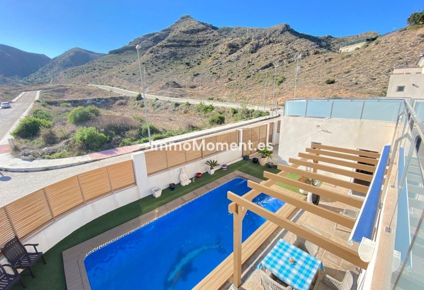 Reventa - Villa - Cox