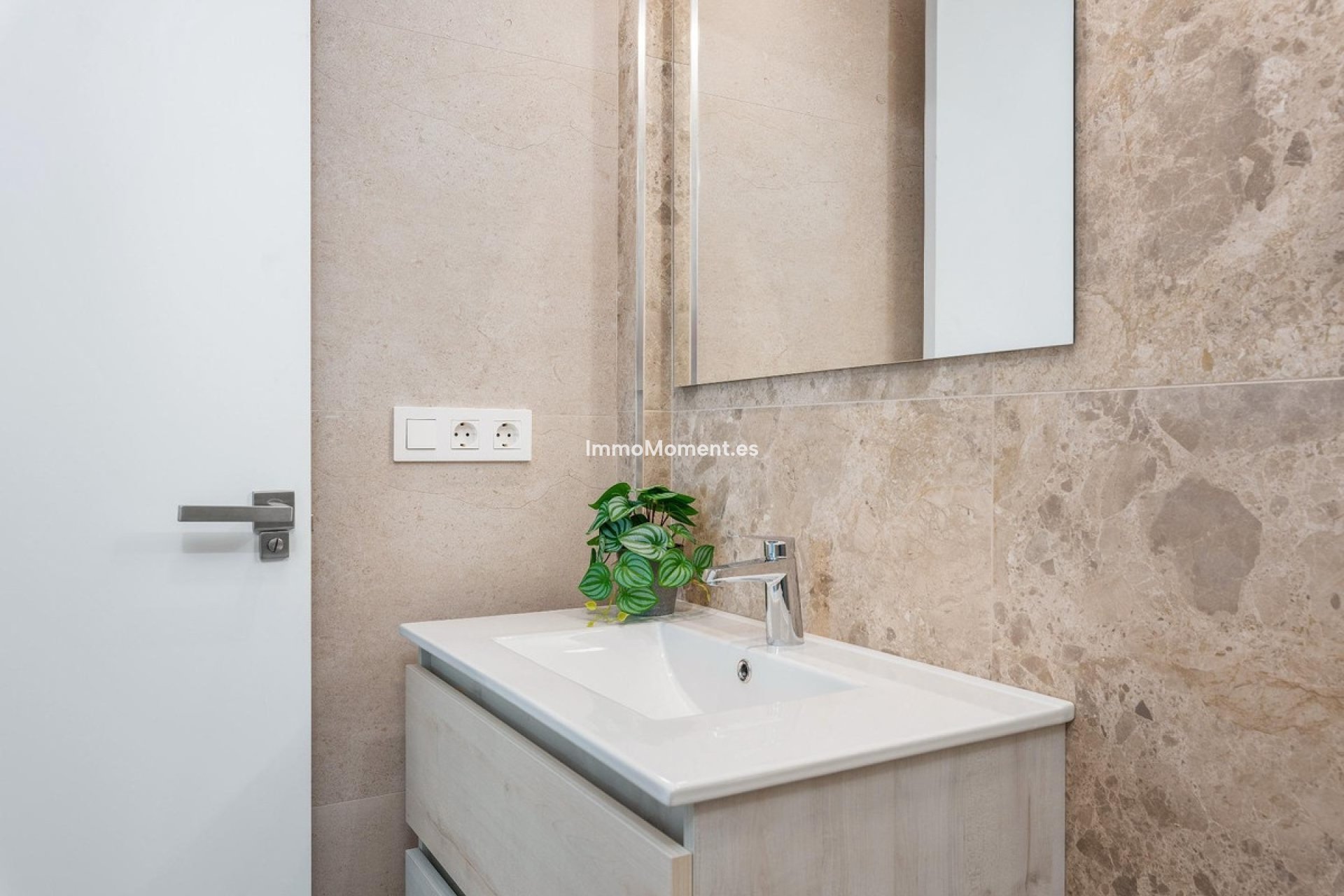 Reventa - Villa - Dolores - Dolores Centro