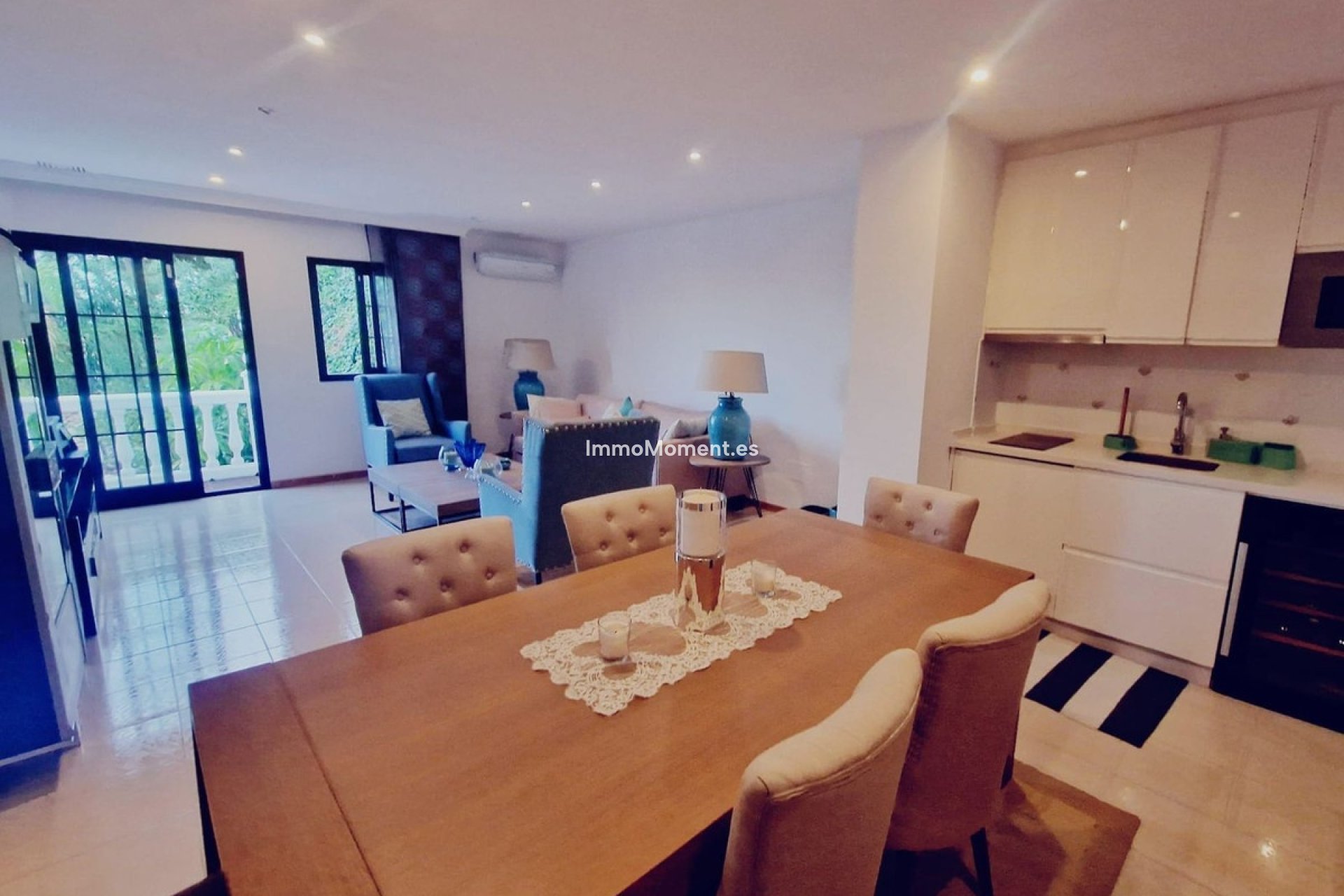 Reventa - Villa - El Paraiso - New Golden Mile