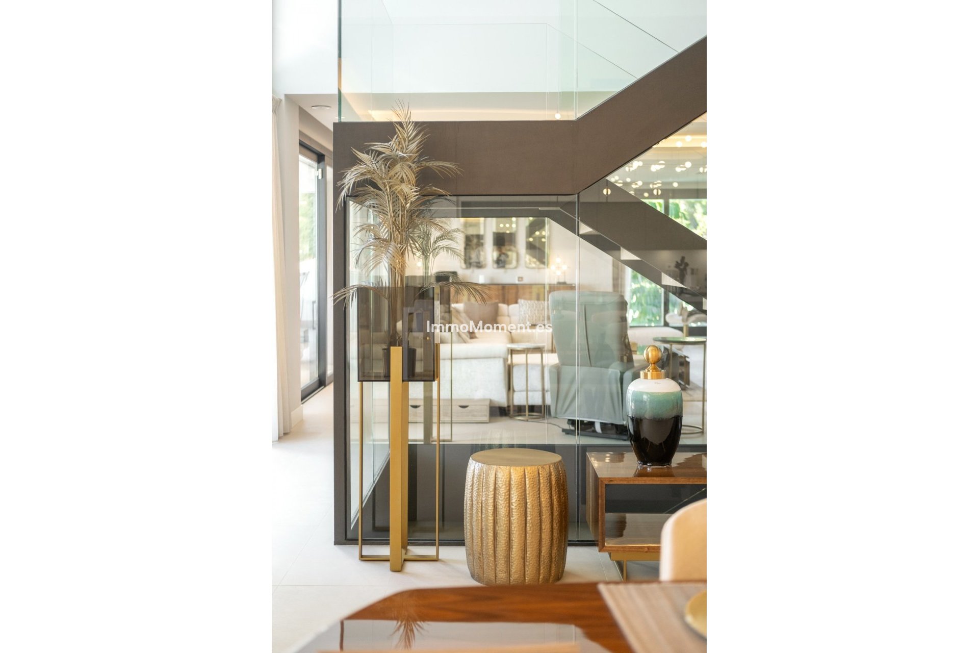 Reventa - Villa - El Paraiso - New Golden Mile