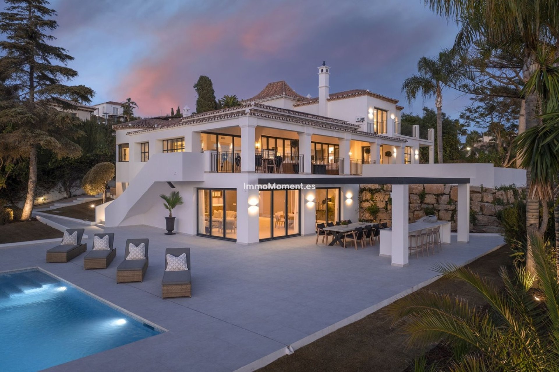 Reventa - Villa - El Paraiso - New Golden Mile