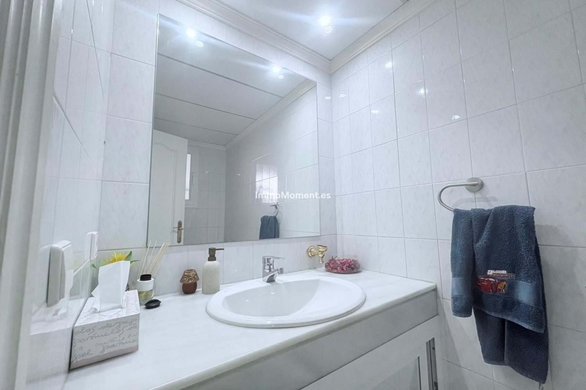 Reventa - Villa - Estepona  - Cancelada