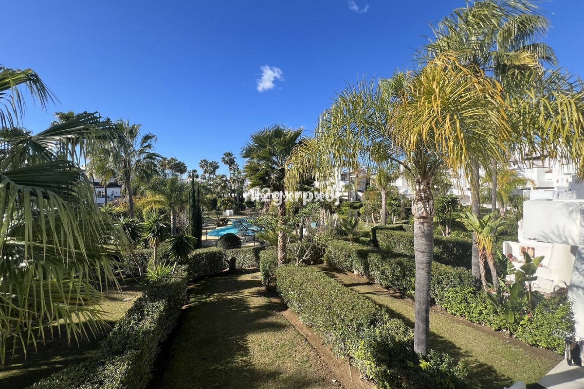 Reventa - Villa - Estepona  - Costalita