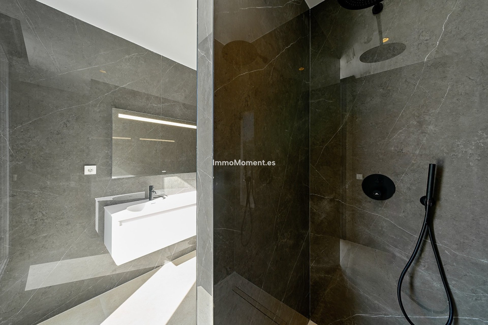 Reventa - Villa - Estepona  - Estepona Centro