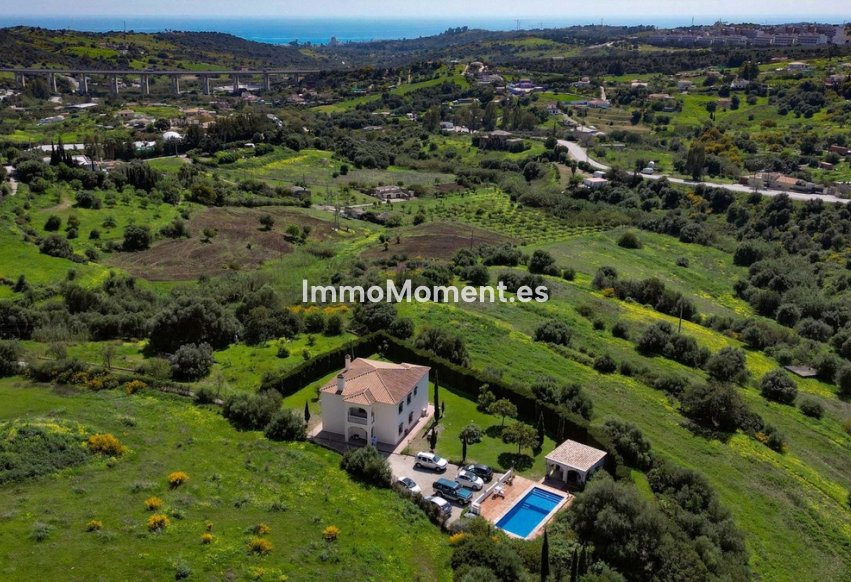 Reventa - Villa - Estepona  - Estepona Centro