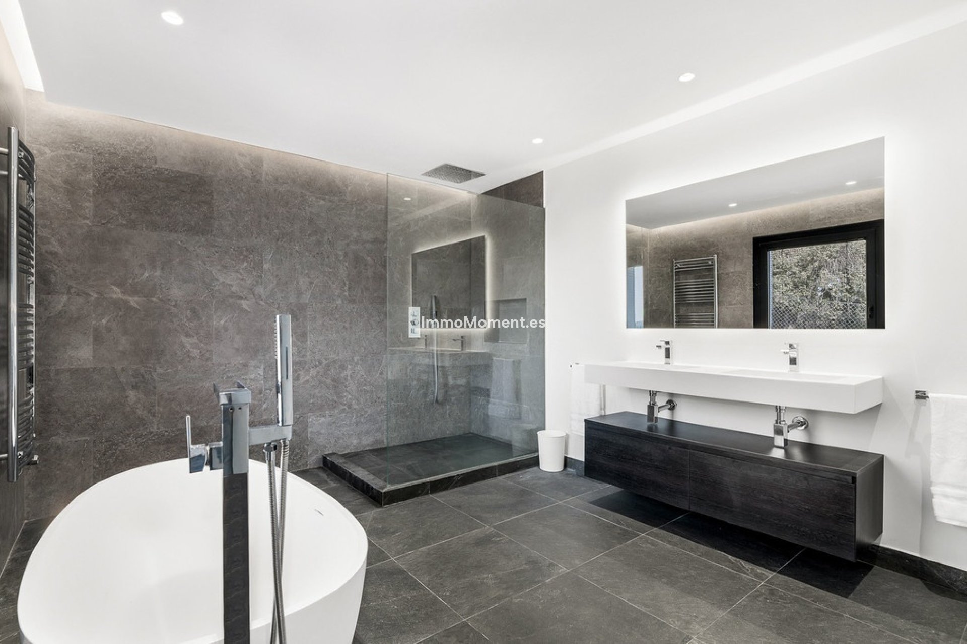 Reventa - Villa - Estepona  - Estepona Centro