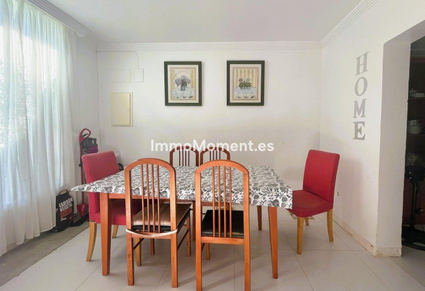 Reventa - Villa - Estepona  - Estepona Centro