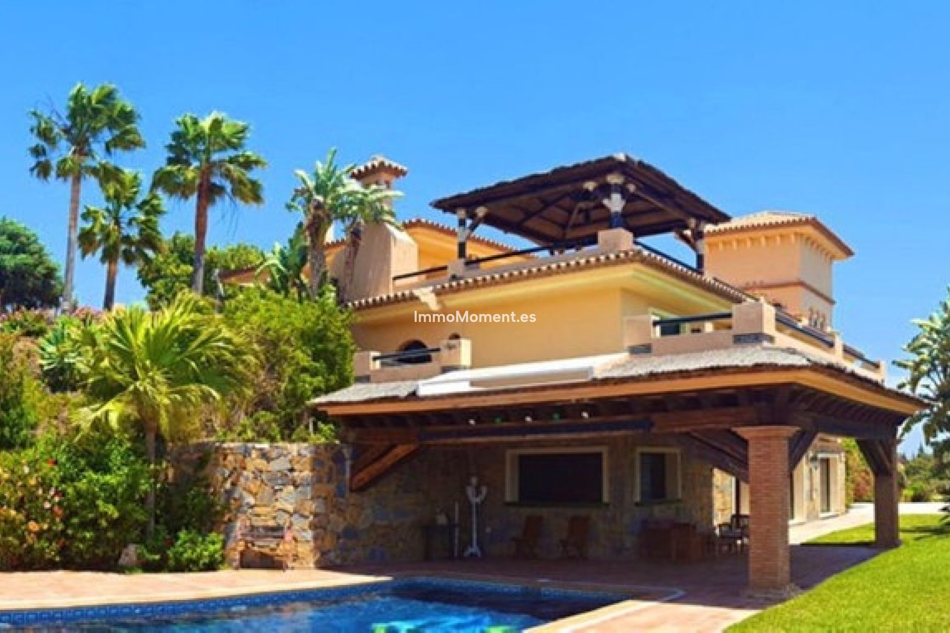 Reventa - Villa - Estepona  - Estepona Centro