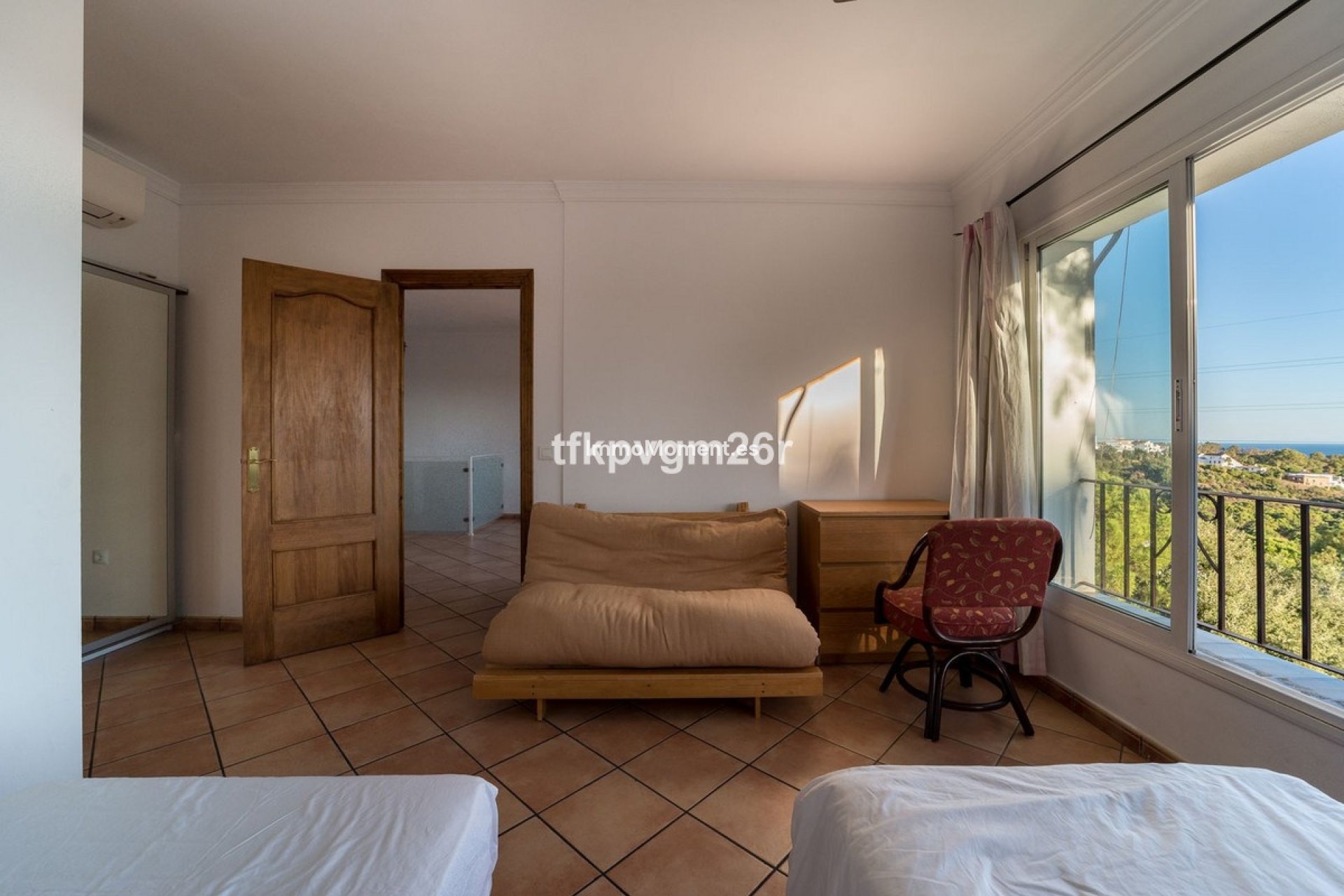 Reventa - Villa - Estepona  - Estepona Centro