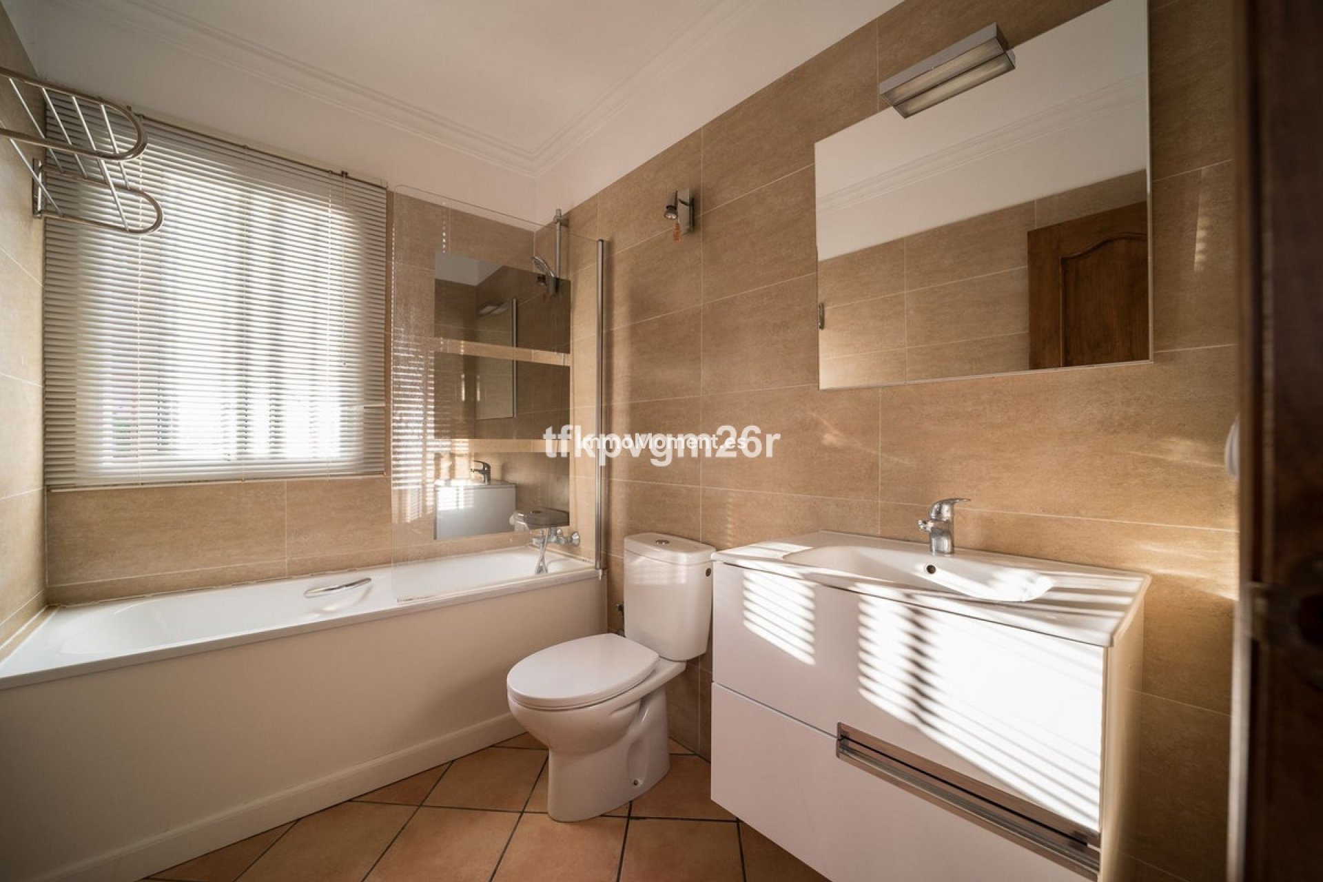 Reventa - Villa - Estepona  - Estepona Centro