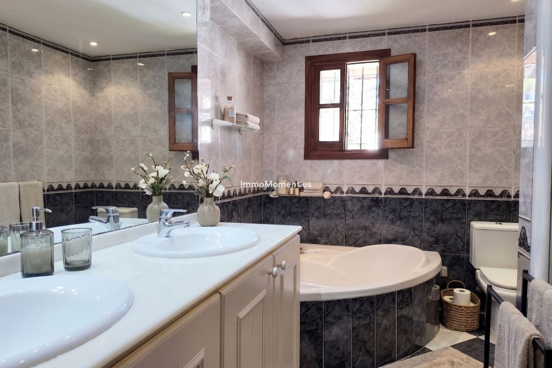 Reventa - Villa - Estepona  - Estepona Centro