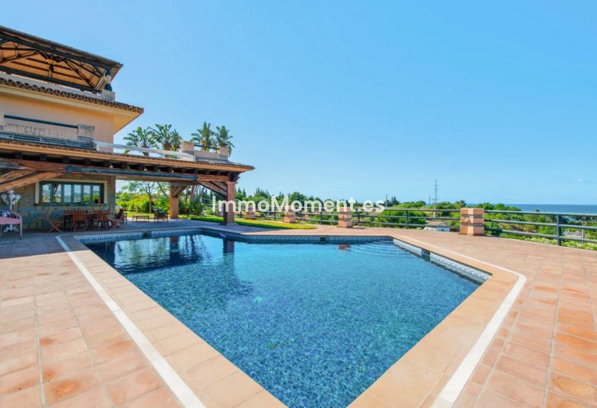 Reventa - Villa - Estepona  - Estepona Centro