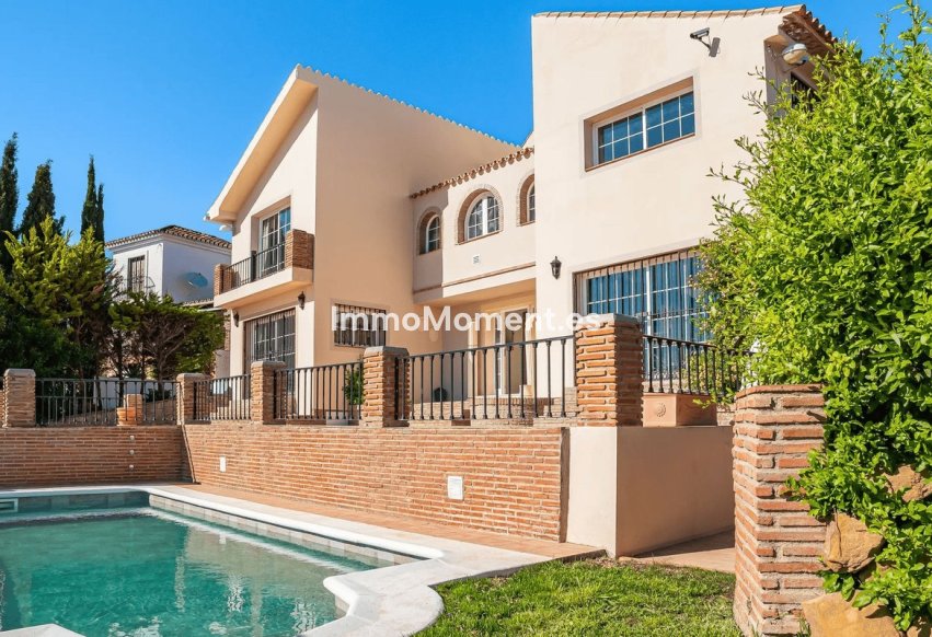 Reventa - Villa - Estepona  - Estepona Centro