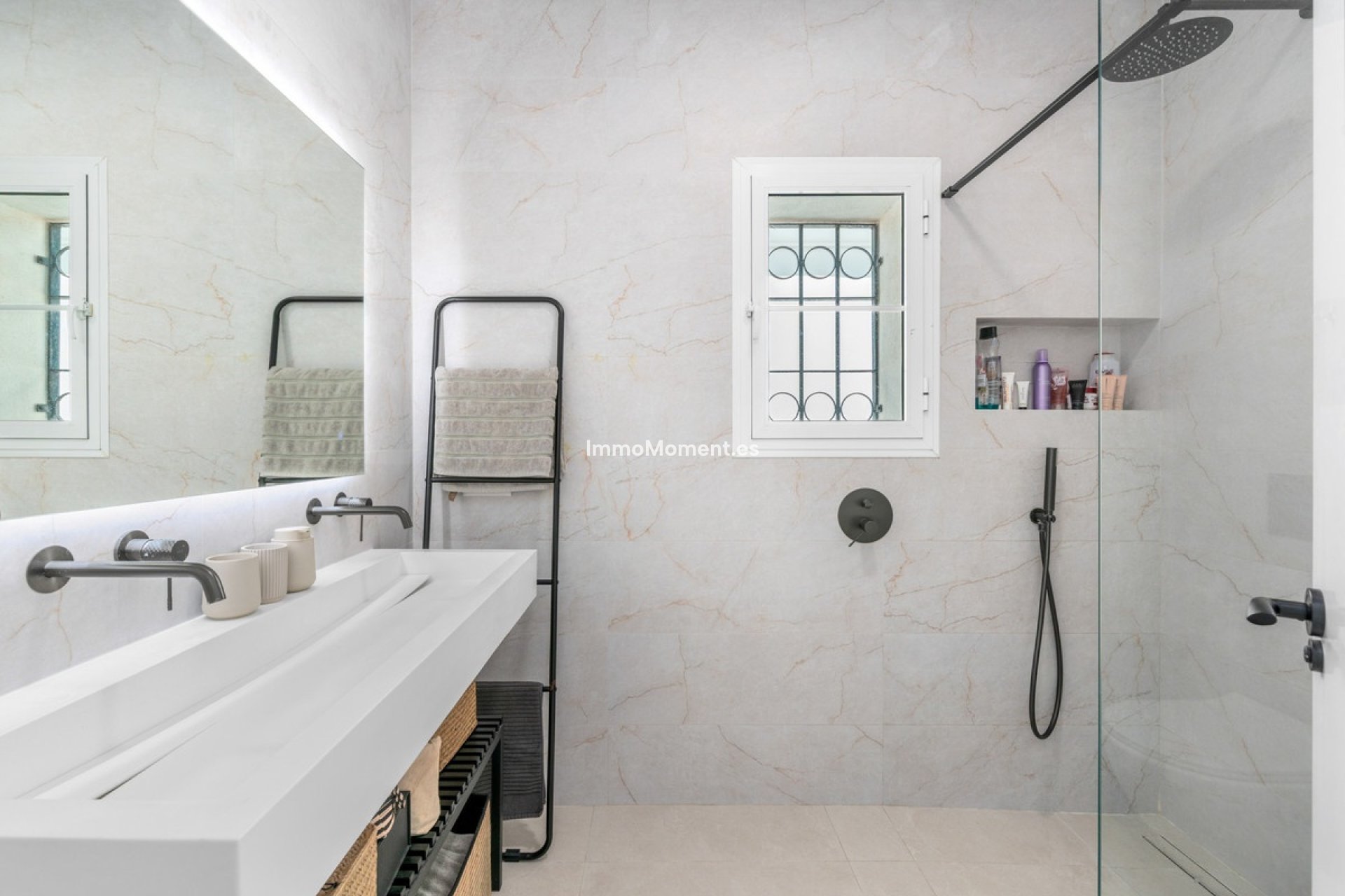 Reventa - Villa - Estepona  - New Golden Mile