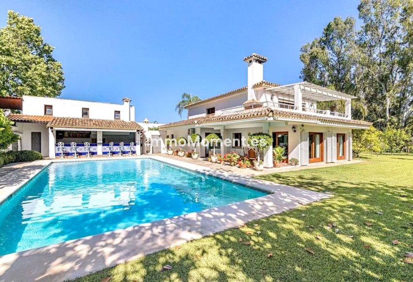 Reventa - Villa - Estepona  - New Golden Mile