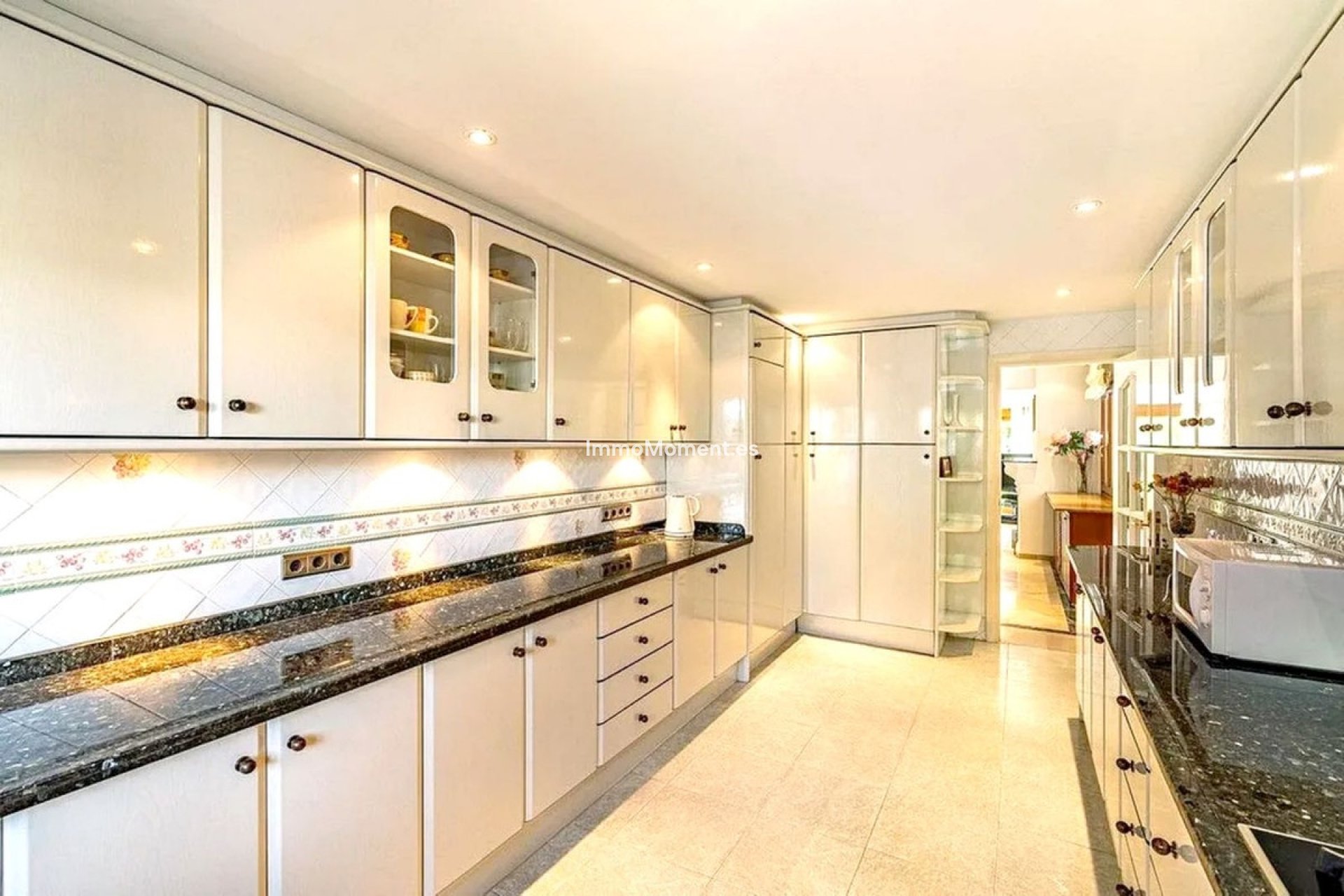 Reventa - Villa - Estepona  - New Golden Mile