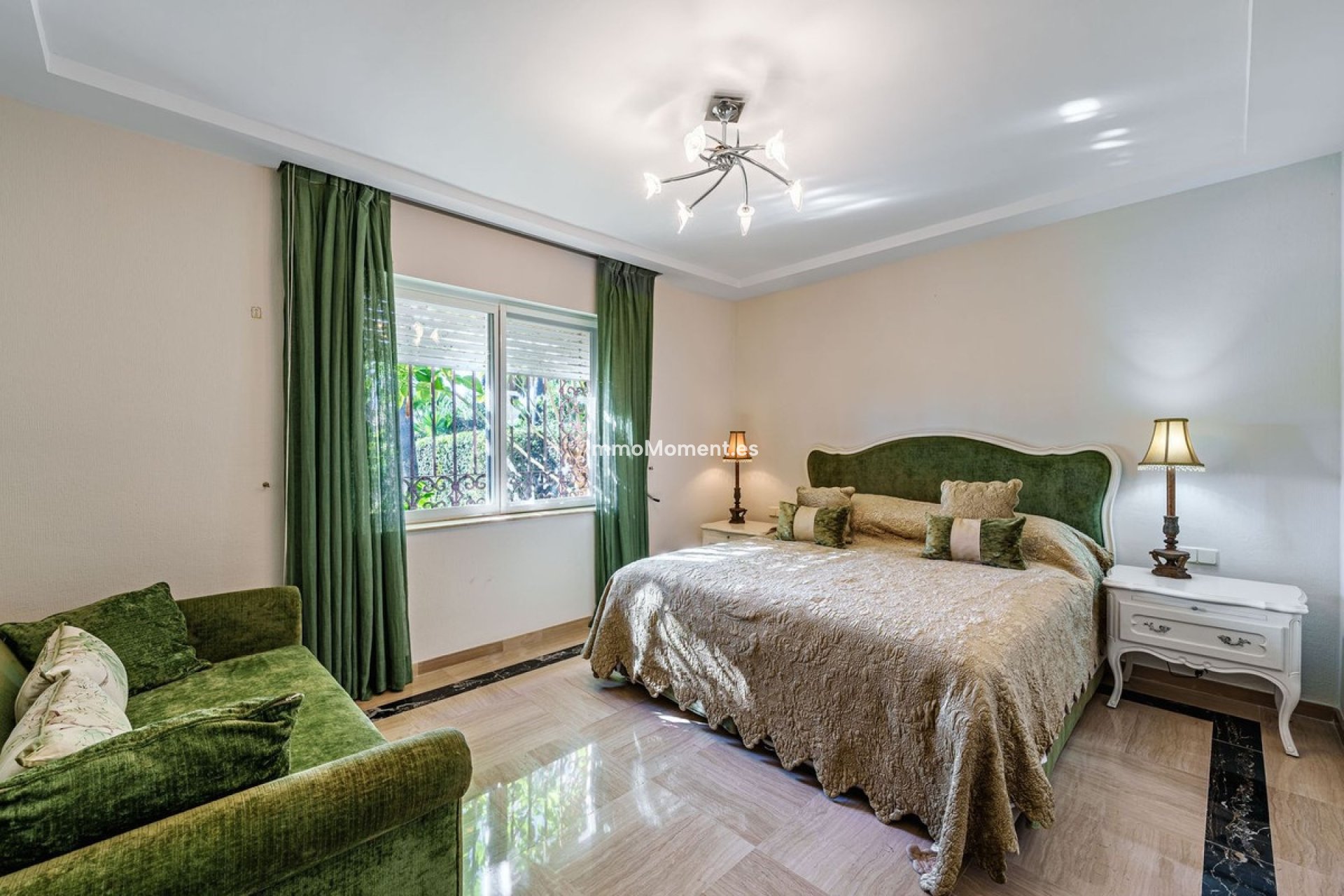 Reventa - Villa - Estepona  - New Golden Mile