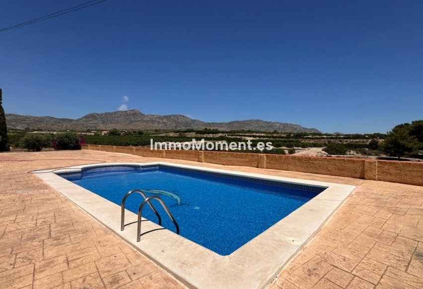 Reventa - Villa independiente - Albatera - Albatera Centro