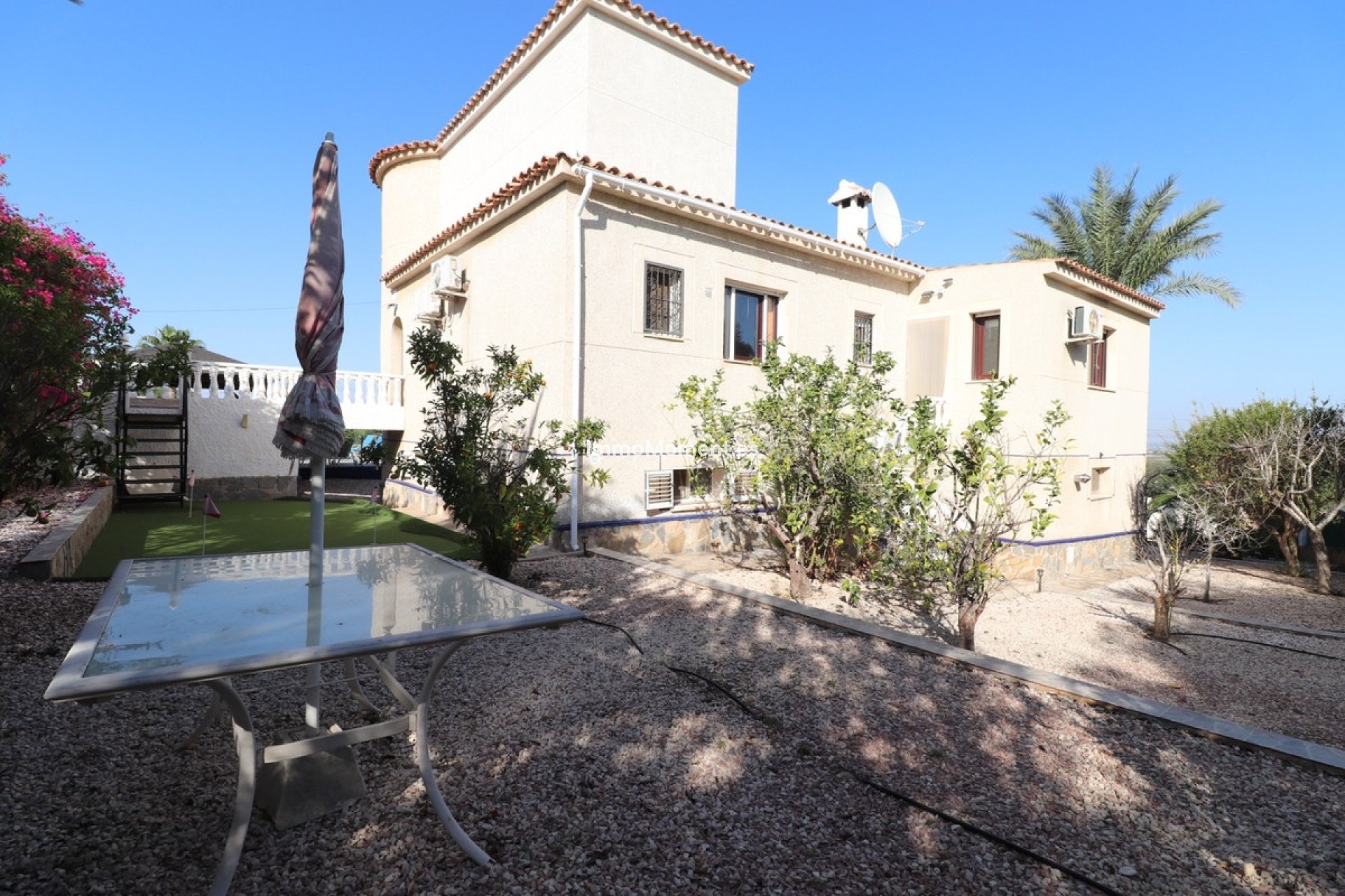 Reventa - Villa independiente - Algorfa - Algorfa Centro