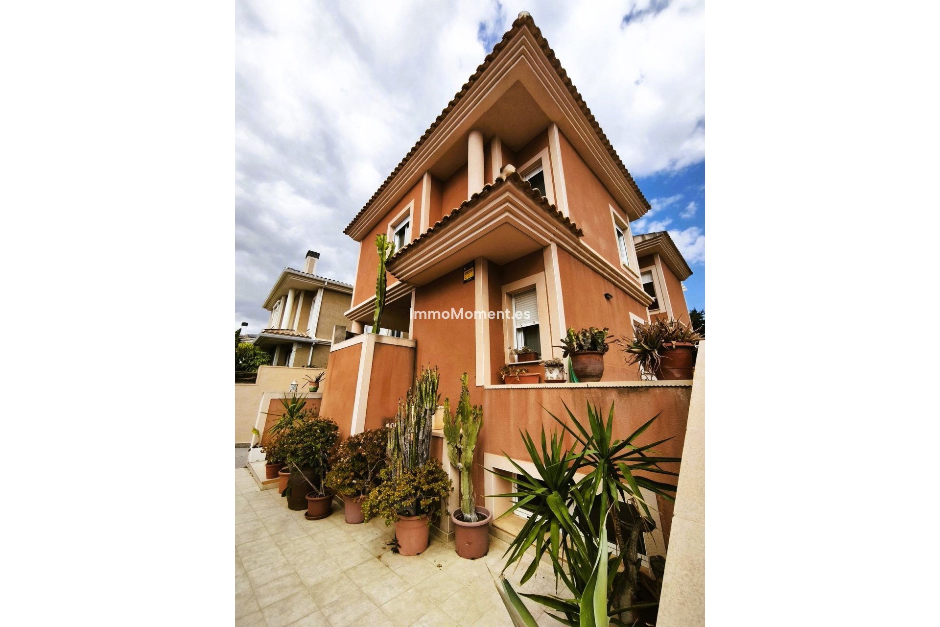 Reventa - Villa independiente - Alicante - Alicante Centro