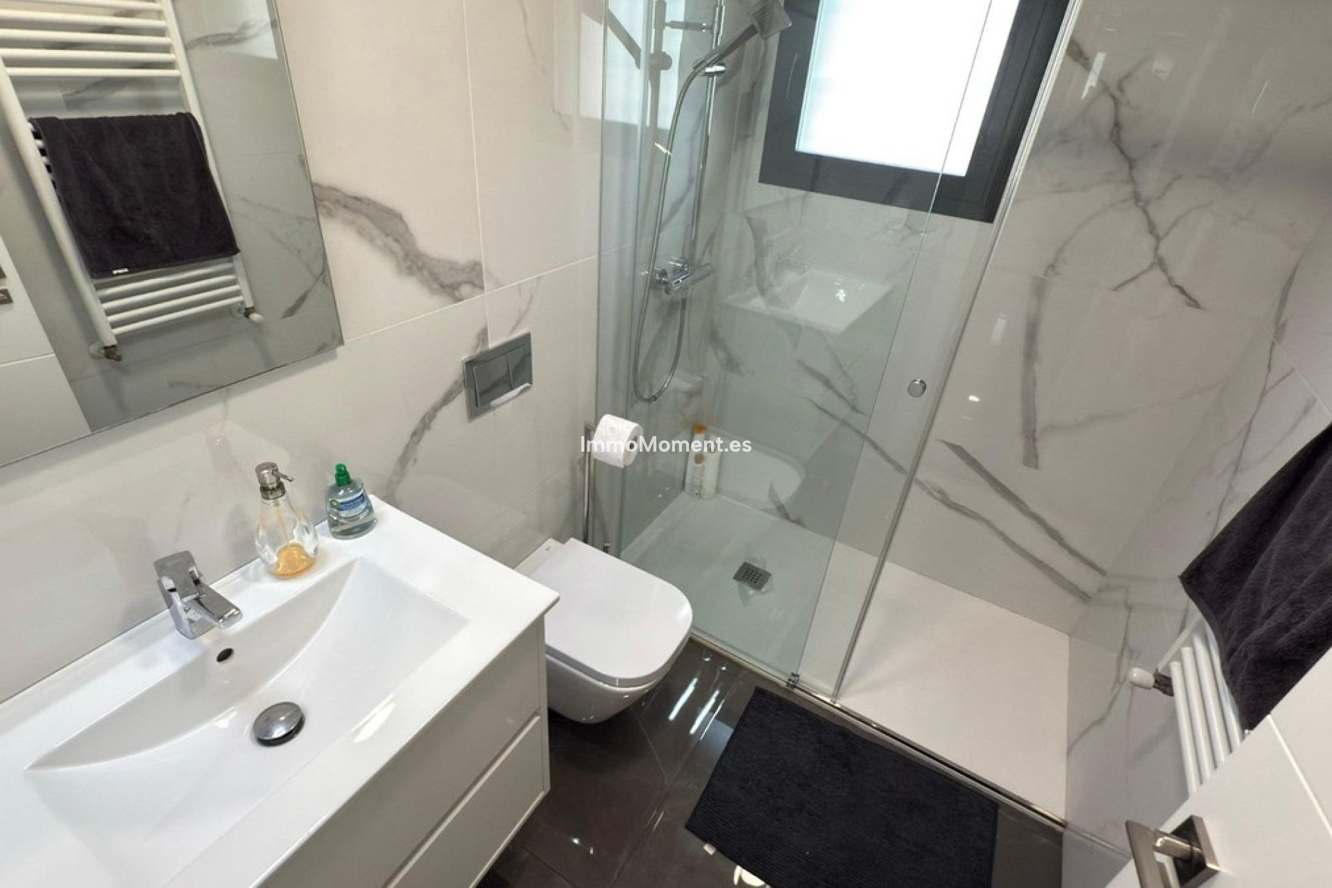 Reventa - Villa independiente - Alicante - Alicante Centro