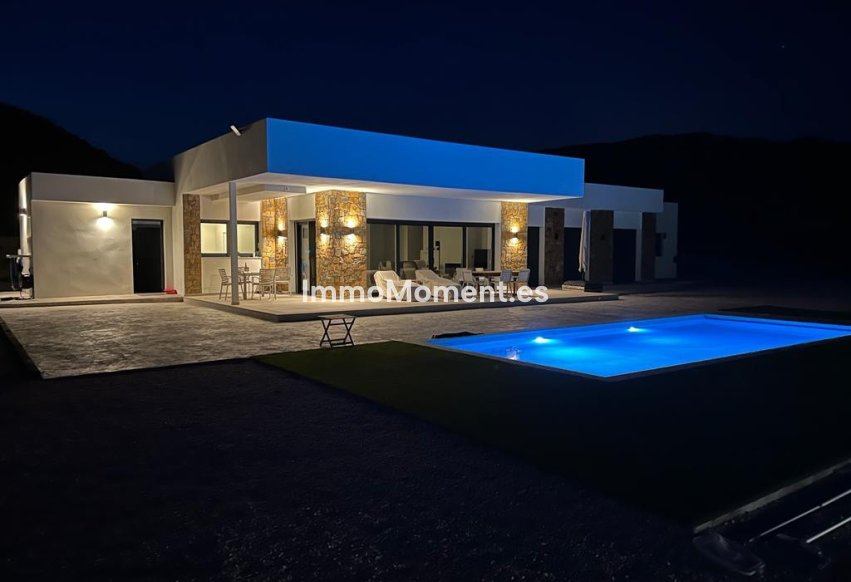 Reventa - Villa independiente - Aspe - Aspe Centro