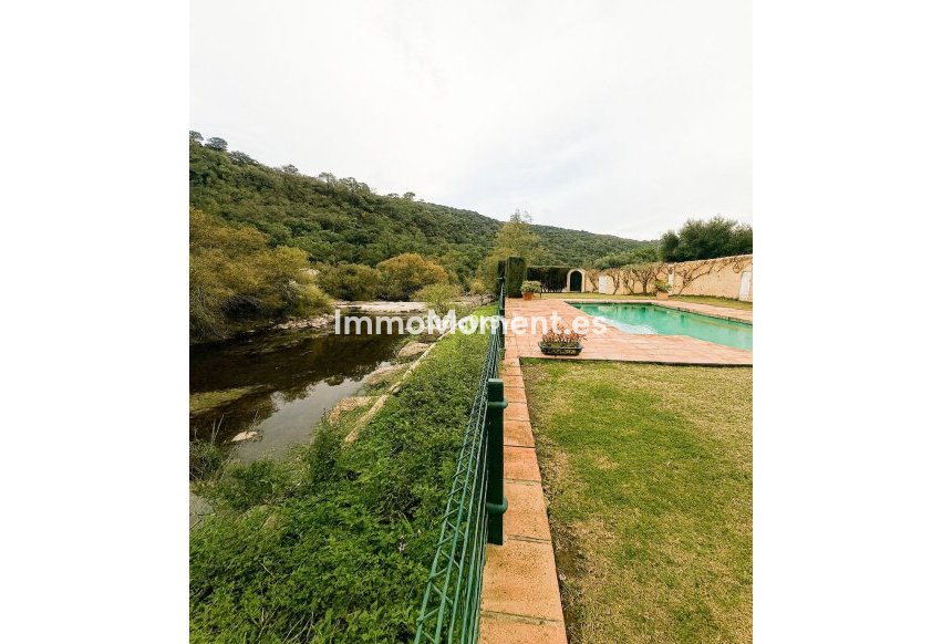 Reventa - Villa independiente - Benahavís - Benahavís Centro
