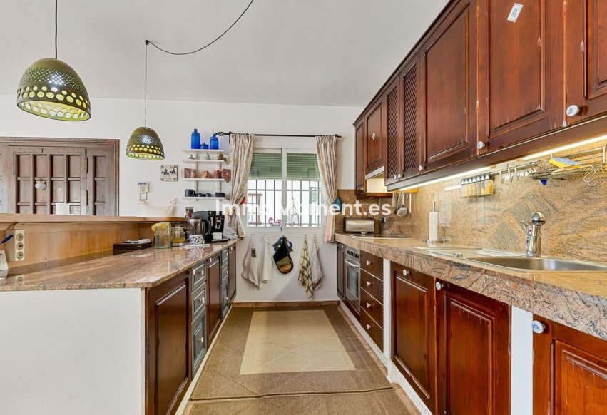 Reventa - Villa independiente - Benahavís - Benahavís Centro