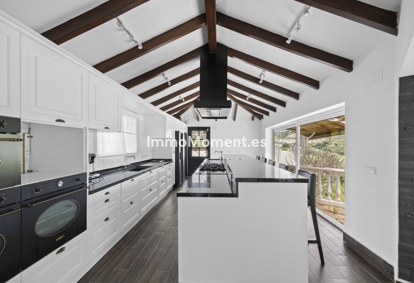 Reventa - Villa independiente - Benahavís - Benahavís Centro