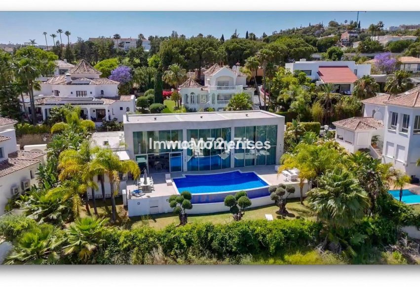 Reventa - Villa independiente - Benahavís - La Quinta