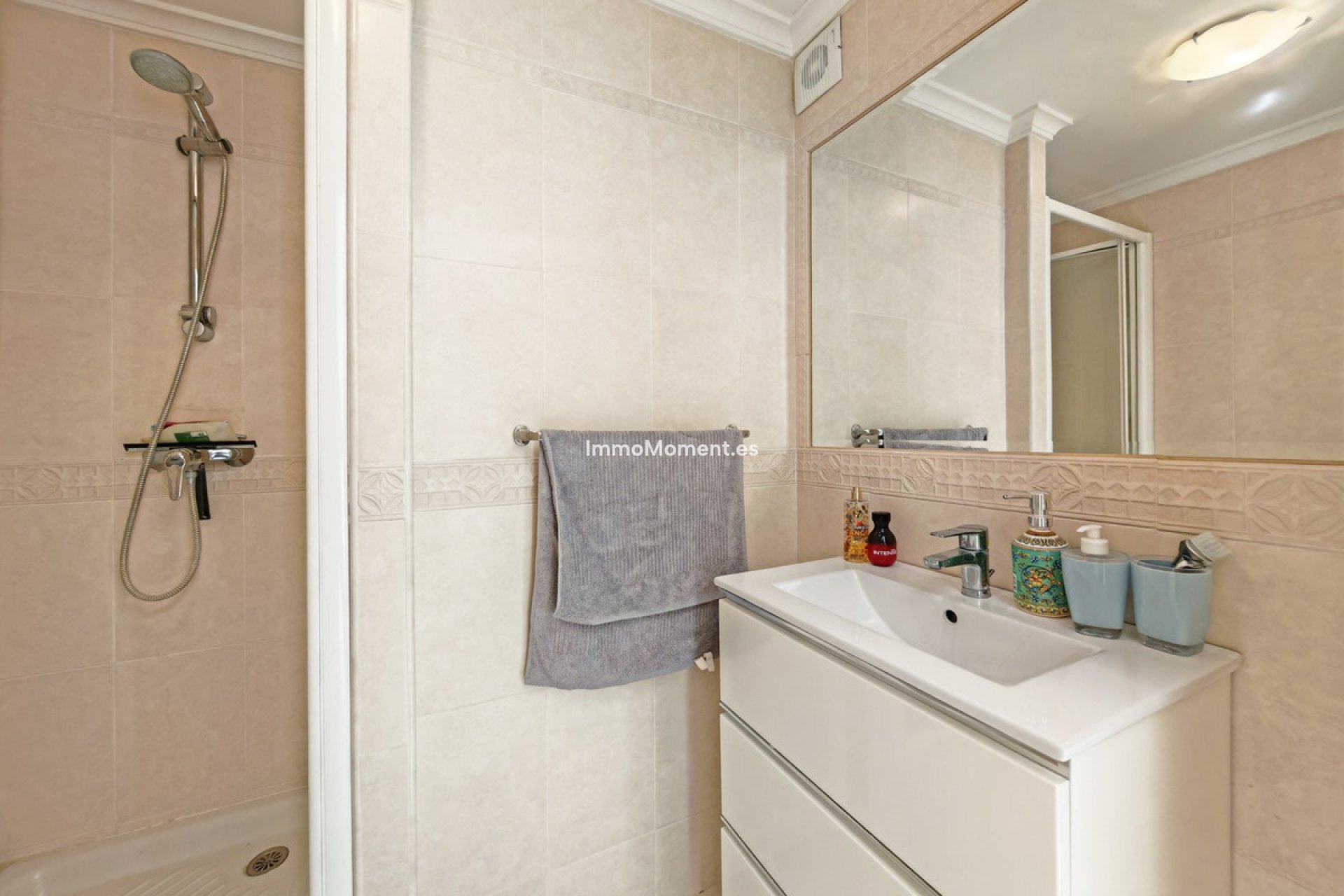 Reventa - Villa independiente - Benalmadena - Benalmadena Centro