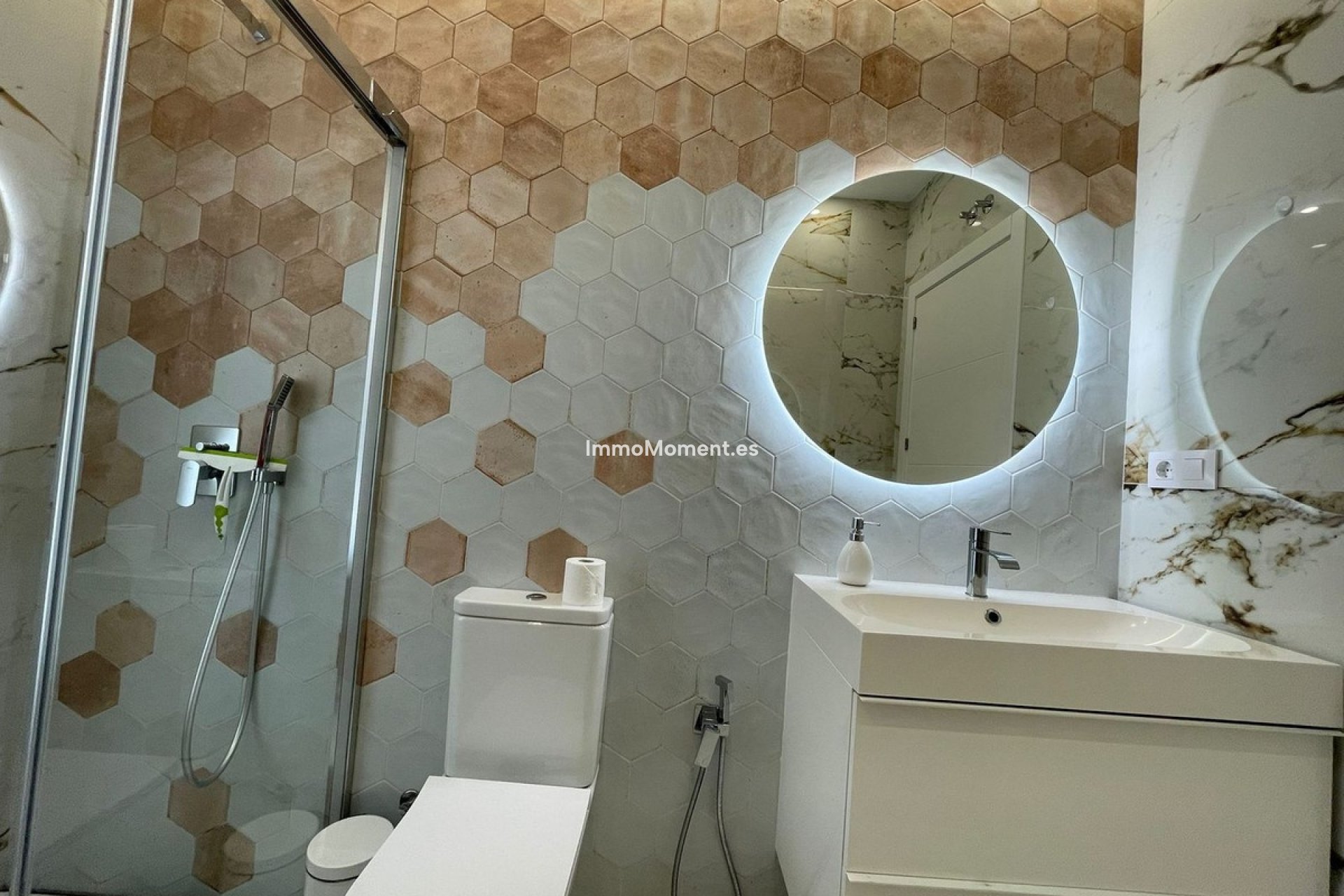 Reventa - Villa independiente - Benalmadena - Benalmadena Centro