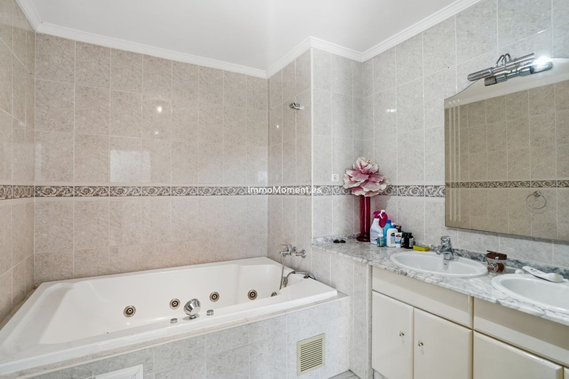 Reventa - Villa independiente - Benalmadena - Benalmadena Centro