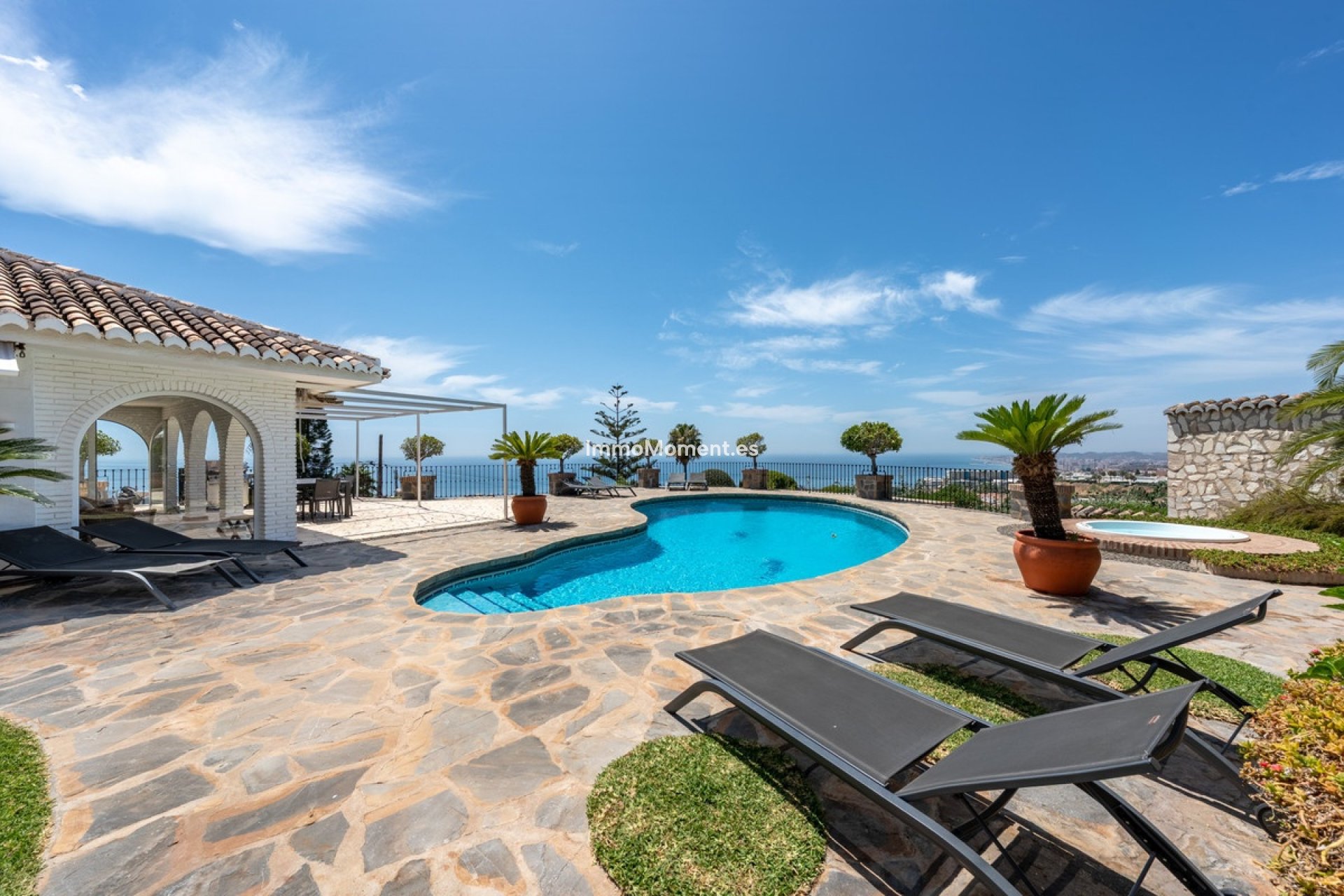 Reventa - Villa independiente - Benalmadena - Benalmadena Centro