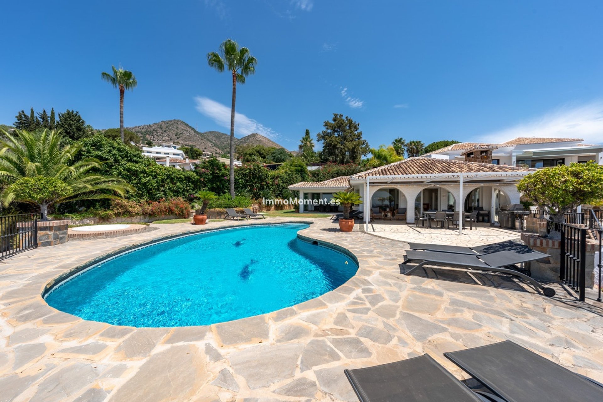 Reventa - Villa independiente - Benalmadena - Benalmadena Centro