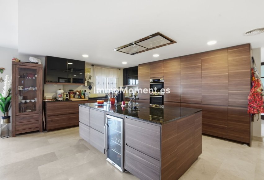 Reventa - Villa independiente - Benalmadena - Benalmadena Centro
