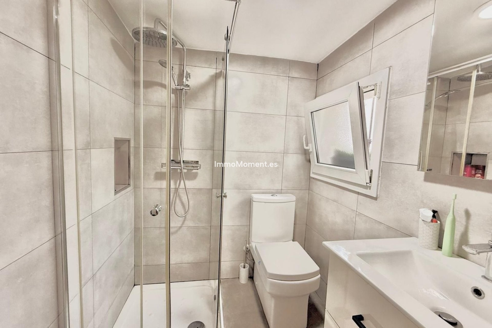 Reventa - Villa independiente - Benalmadena - Benalmadena Centro