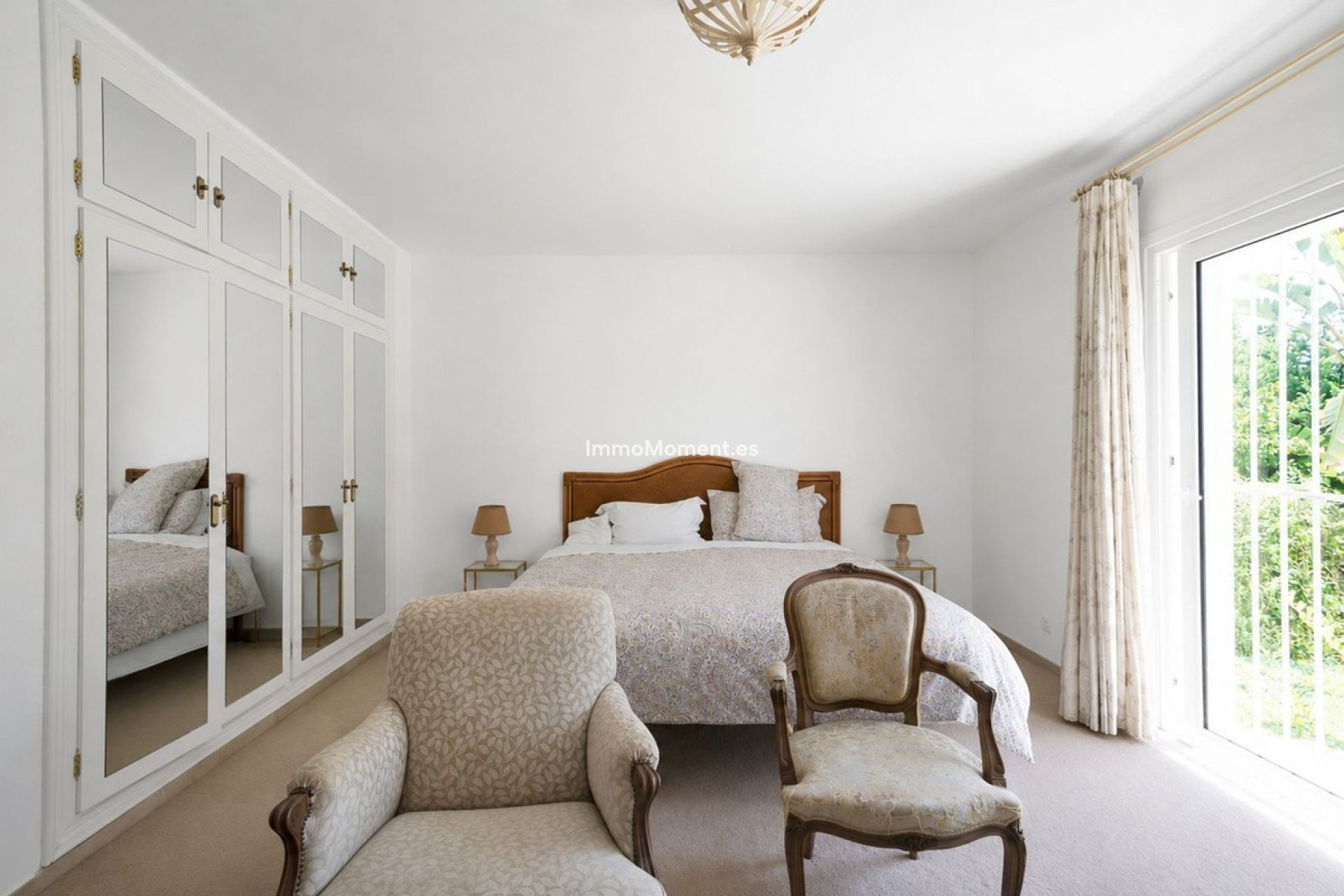 Reventa - Villa independiente - El Paraiso - New Golden Mile