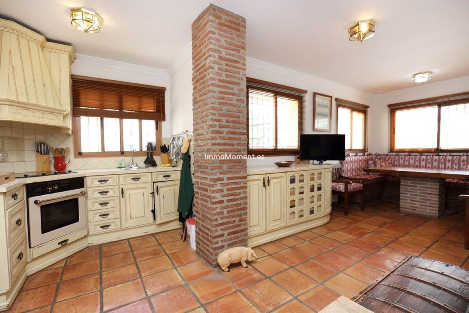 Reventa - Villa independiente - Estepona  - Atalaya