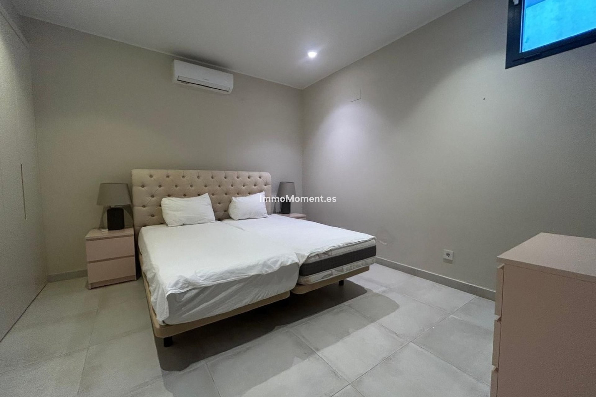 Reventa - Villa independiente - Estepona  - Atalaya