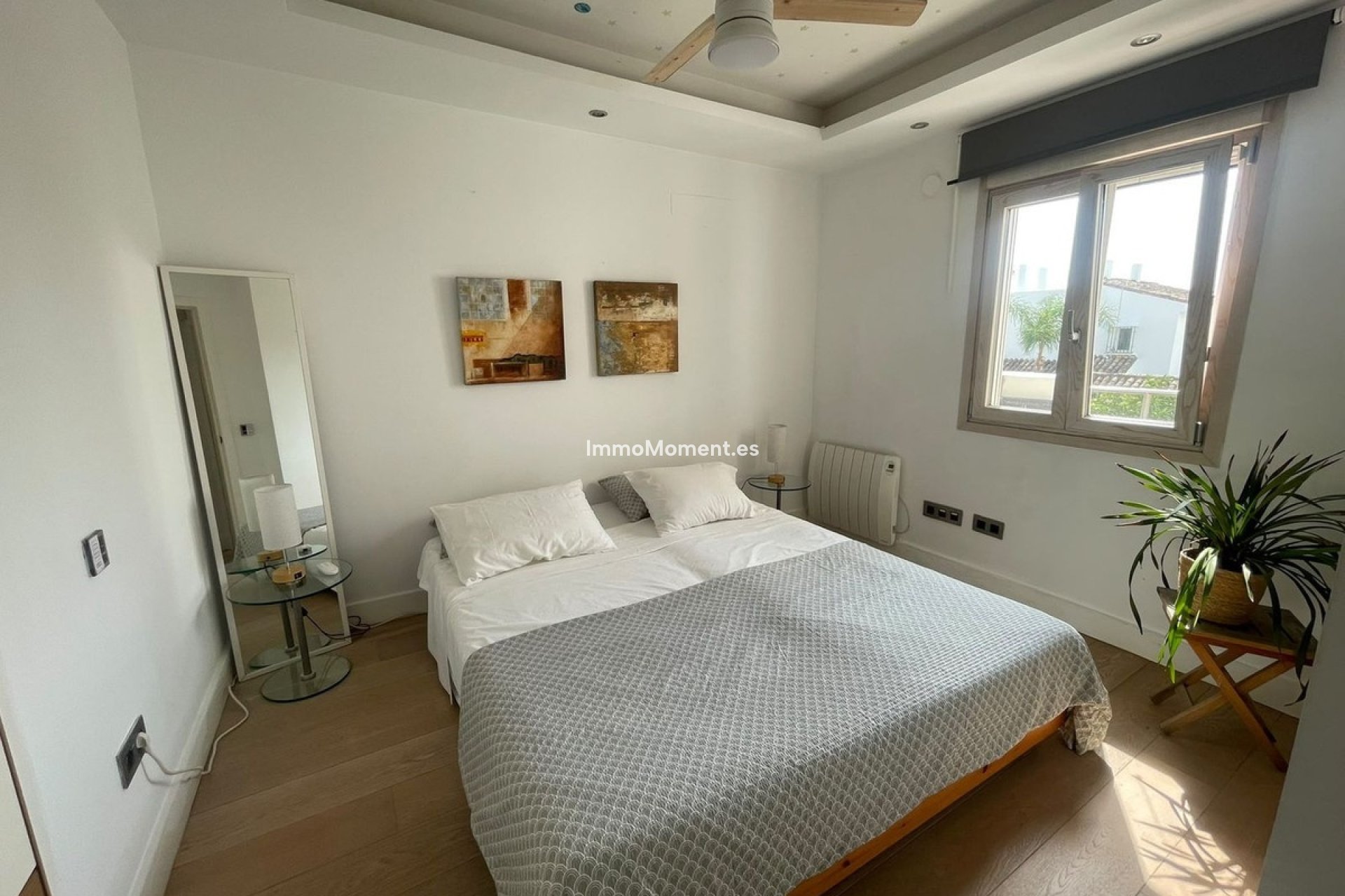 Reventa - Villa independiente - Estepona  - Atalaya