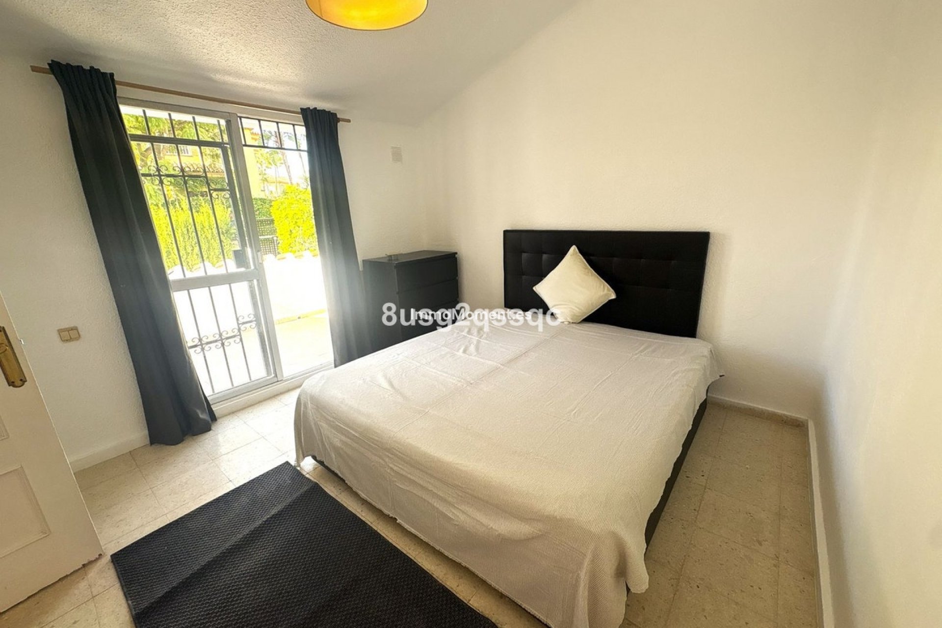 Reventa - Villa independiente - Estepona  - Atalaya