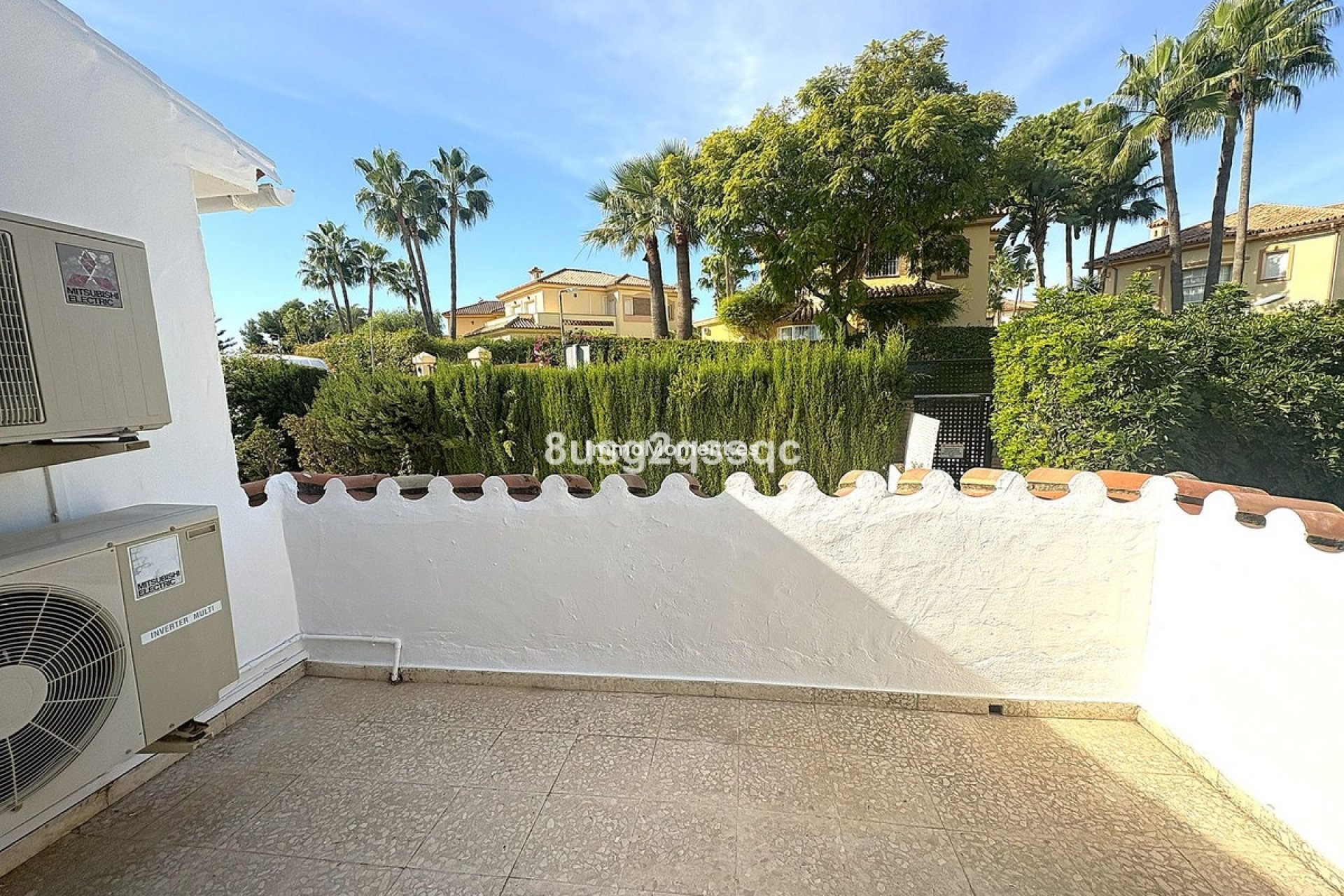 Reventa - Villa independiente - Estepona  - Atalaya