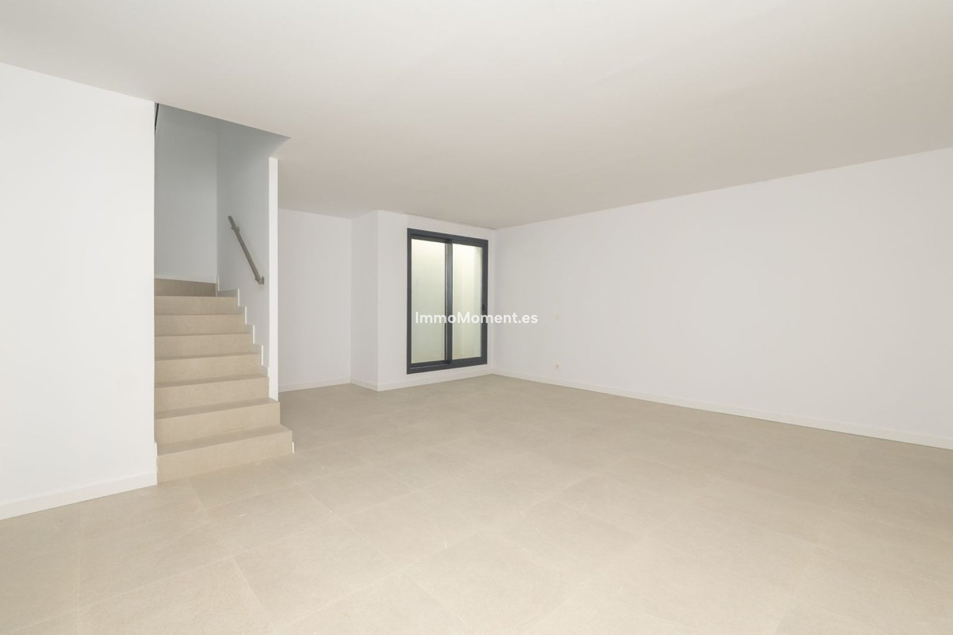 Reventa - Villa independiente - Estepona  - Atalaya