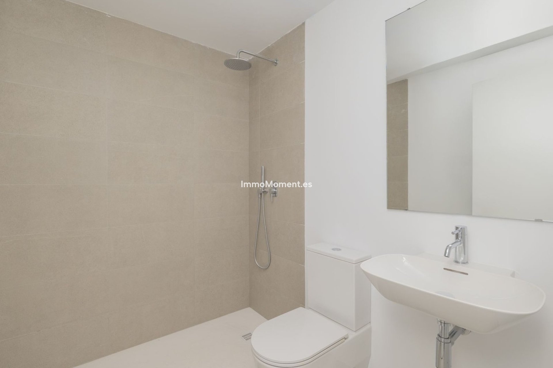 Reventa - Villa independiente - Estepona  - Atalaya
