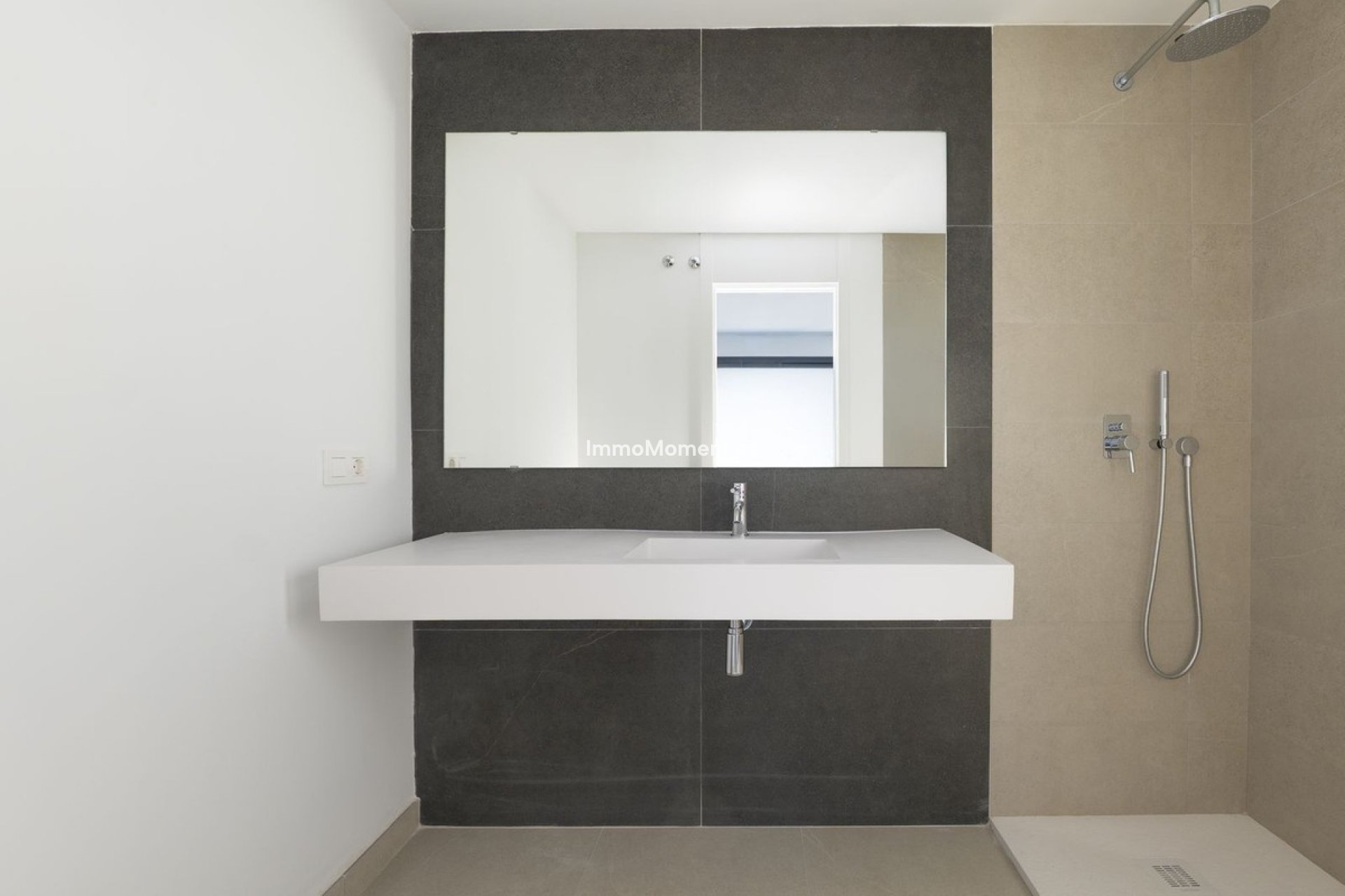 Reventa - Villa independiente - Estepona  - Atalaya