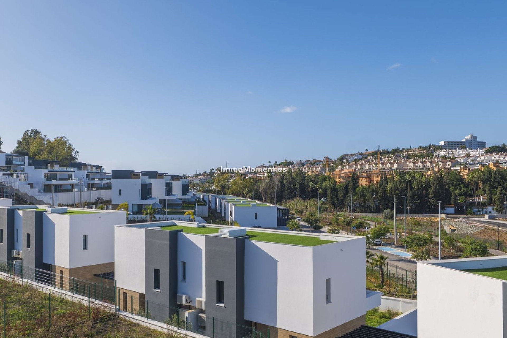 Reventa - Villa independiente - Estepona  - Atalaya