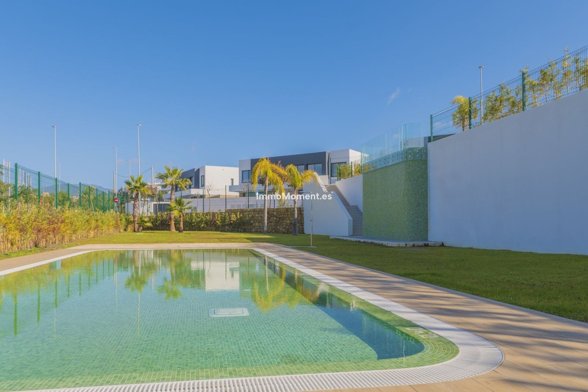 Reventa - Villa independiente - Estepona  - Atalaya