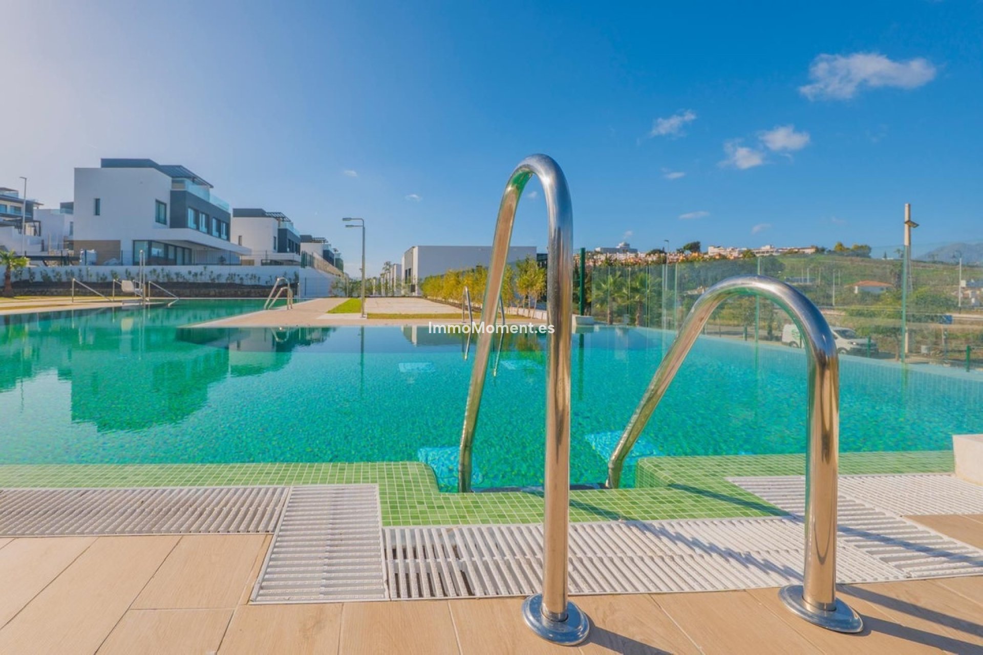 Reventa - Villa independiente - Estepona  - Atalaya