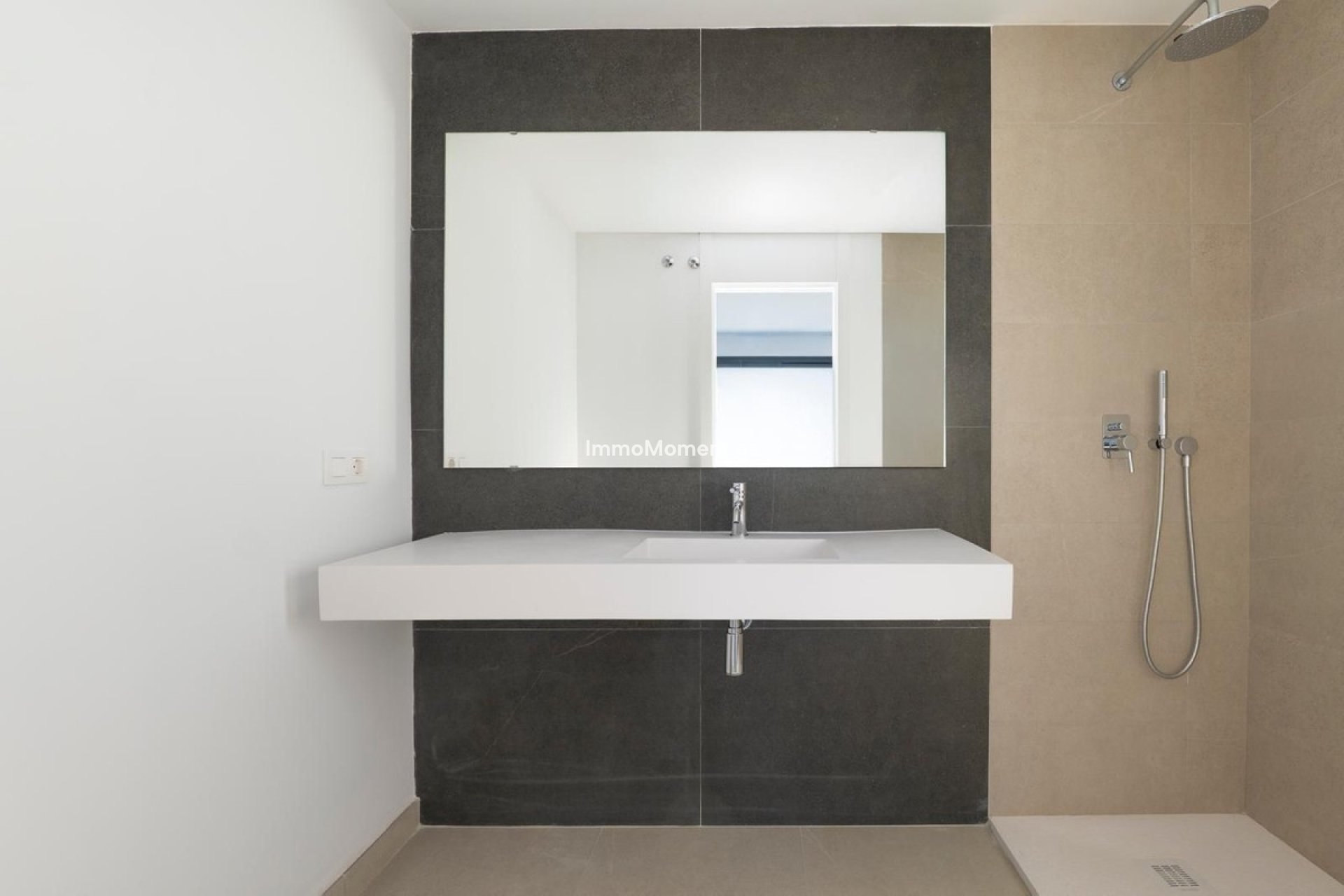 Reventa - Villa independiente - Estepona  - Atalaya